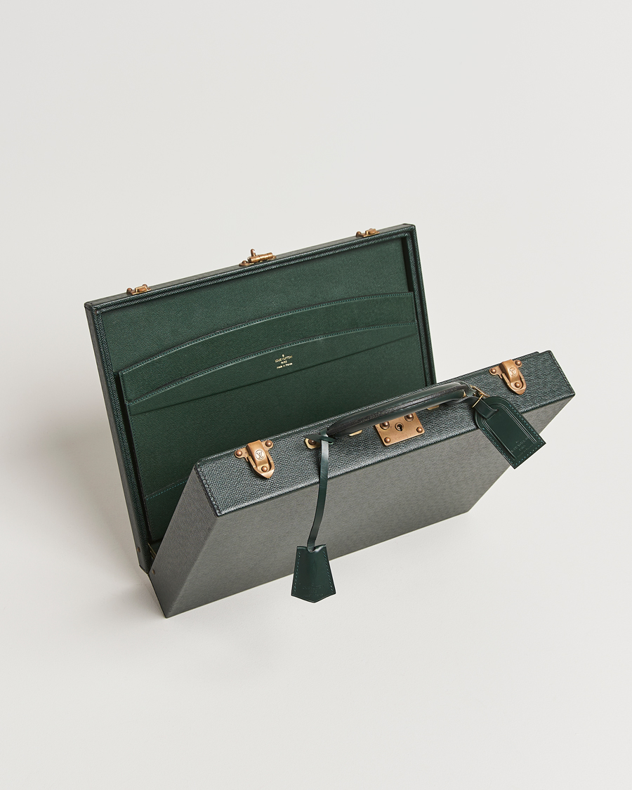 Herren | Louis Vuitton Pre-Owned Diplomat Briefcase Taiga Green | Louis Vuitton Pre-Owned | Diplomat Briefcase Taiga Green