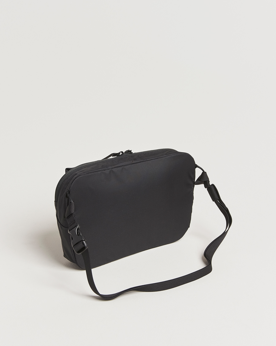 Herren | Arc'teryx Heliad Crossbody Bag Black | Arc'teryx | Heliad Crossbody Bag Black