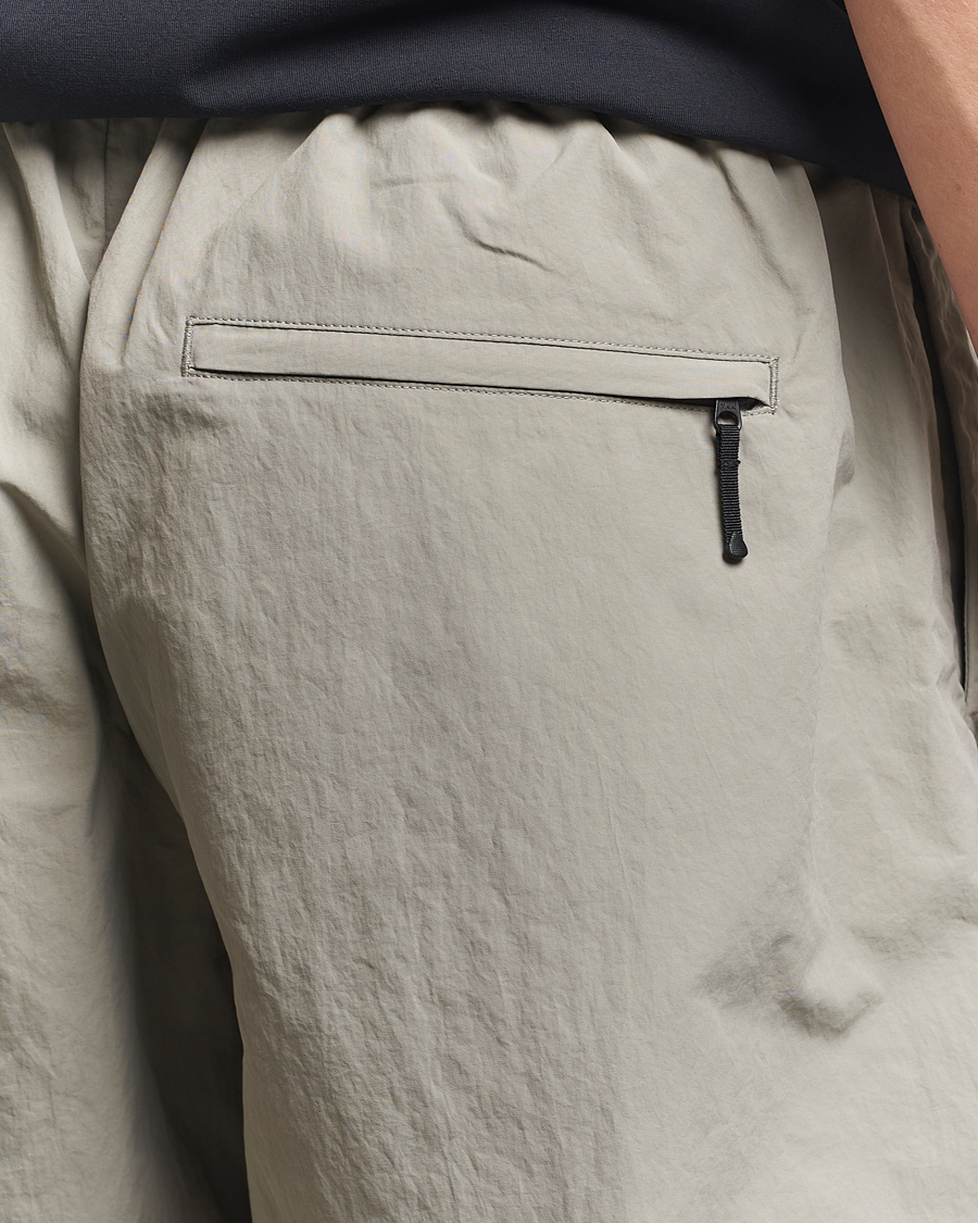 Herren | Shorts | Goldwin | Nylon Shorts Moon Mist
