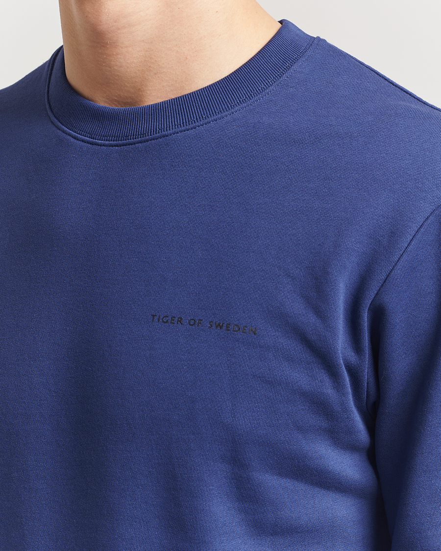 Herren | Pullover | Tiger of Sweden | Emerson Crew Neck Sweatshirt Pansy Blue