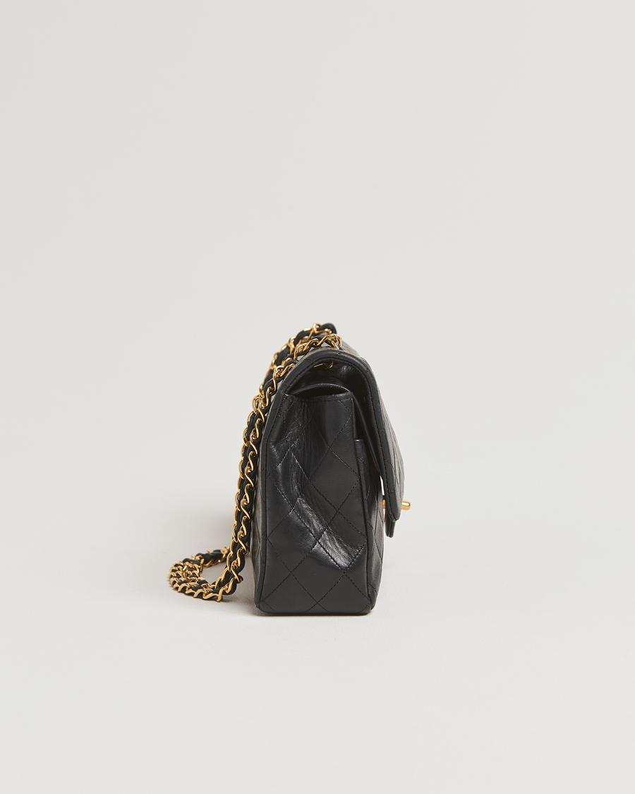 Herren | Chanel Pre-Owned Classic Medium Double Flap Bag Lambskin Black | Chanel Pre-Owned | Classic Medium Double Flap Bag Lambskin Black