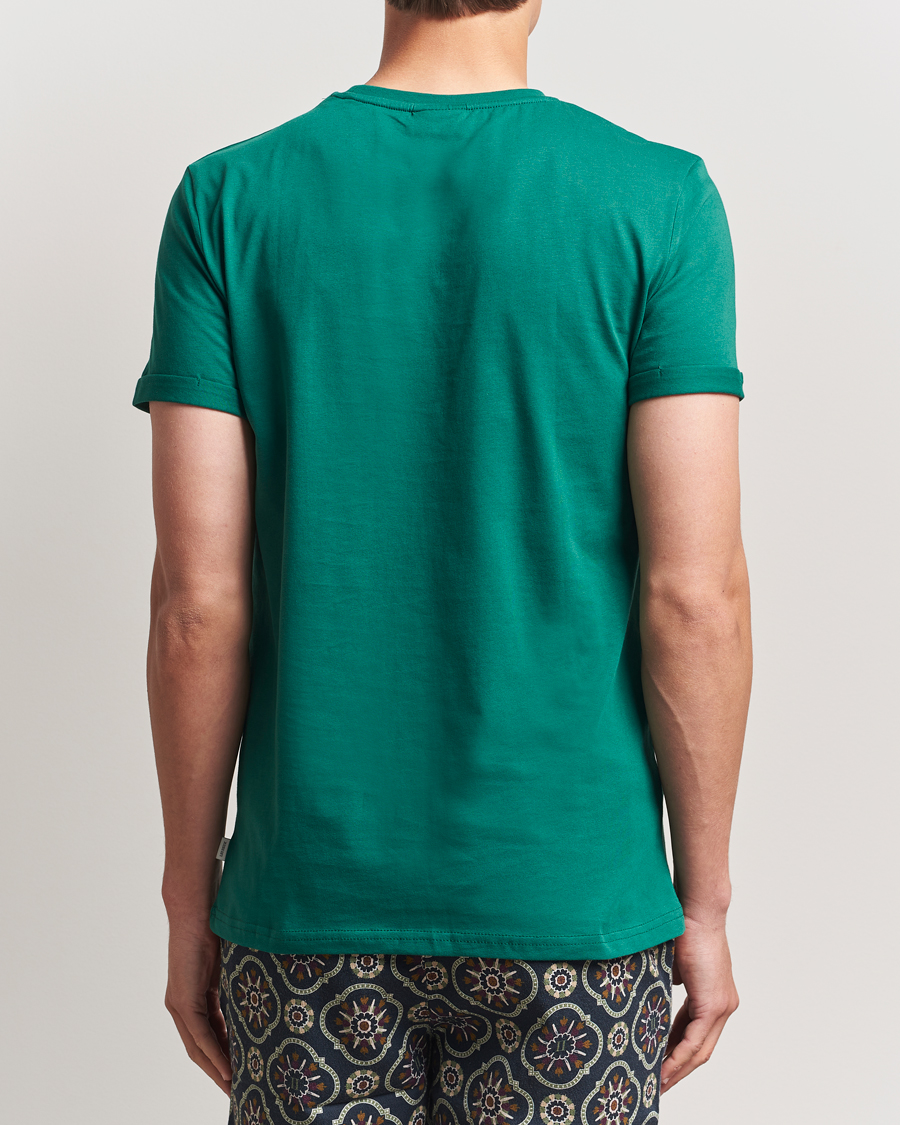 Herren | T-Shirts | LES DEUX | Norregaard Contrast T-Shirt Evergreen