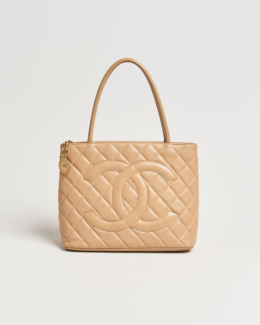 Herren | Chanel Pre-Owned Medallion Tote Bag Caviar Beige | Chanel Pre-Owned | Medallion Tote Bag Caviar Beige