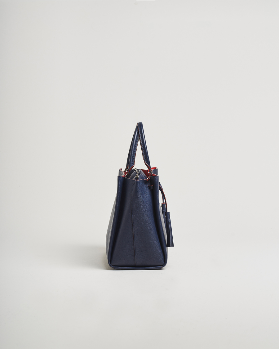 Herren | Louis Vuitton Pre-Owned LockMeTo Handbag Calfskin Navy | Louis Vuitton Pre-Owned | LockMeTo Handbag Calfskin Navy