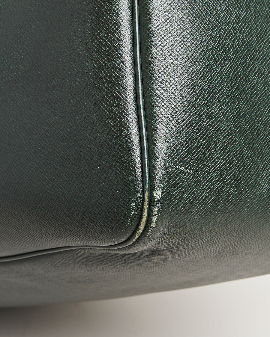 Herren | Louis Vuitton Pre-Owned Taiga Kendall GM Weekend Bag Green | Louis Vuitton Pre-Owned | Taiga Kendall GM Weekend Bag Green