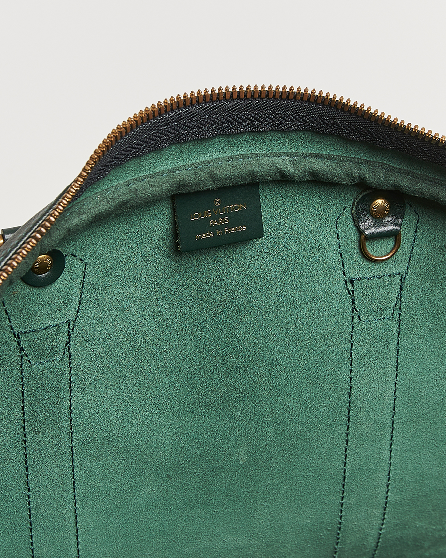 Herren | Louis Vuitton Pre-Owned Taiga Kendall GM Weekend Bag Green | Louis Vuitton Pre-Owned | Taiga Kendall GM Weekend Bag Green