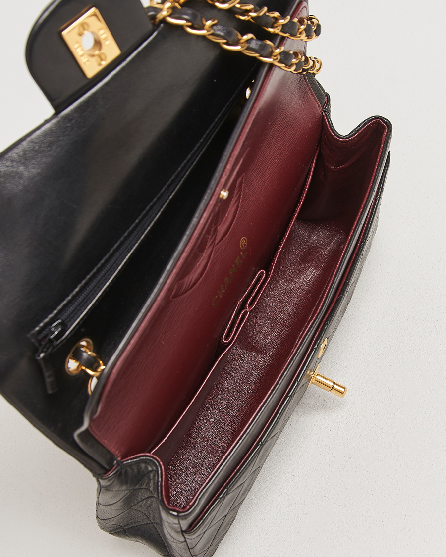 Herren | Chanel Pre-Owned Classic Double Flap Medium Lambskin Black | Chanel Pre-Owned | Classic Double Flap Medium Lambskin Black