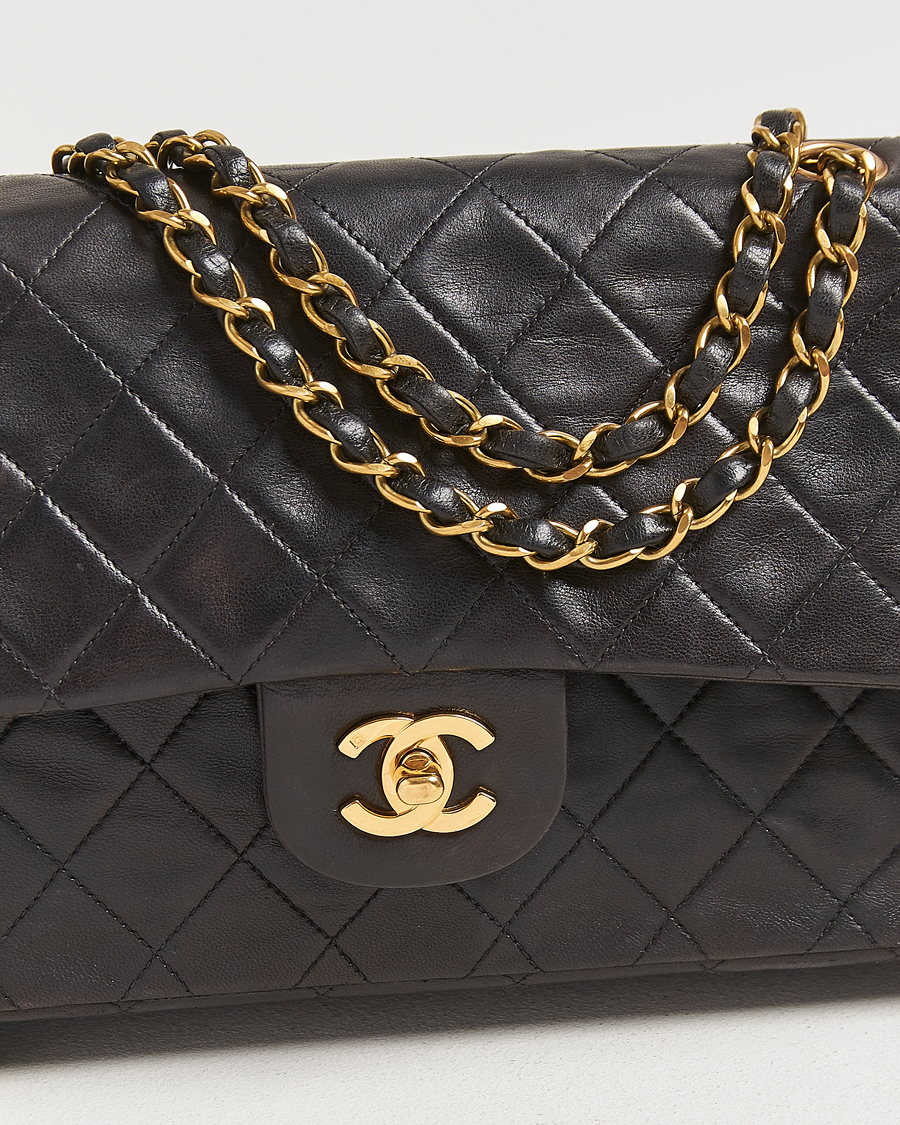 Herren | Chanel Pre-Owned Classic Double Flap Medium Lambskin Black | Chanel Pre-Owned | Classic Double Flap Medium Lambskin Black