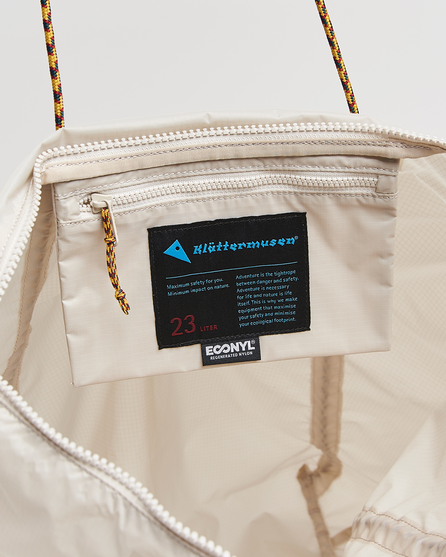 Herren | Taschen | Klättermusen | Gebo 23L Lightweight Totebag Putty Grey