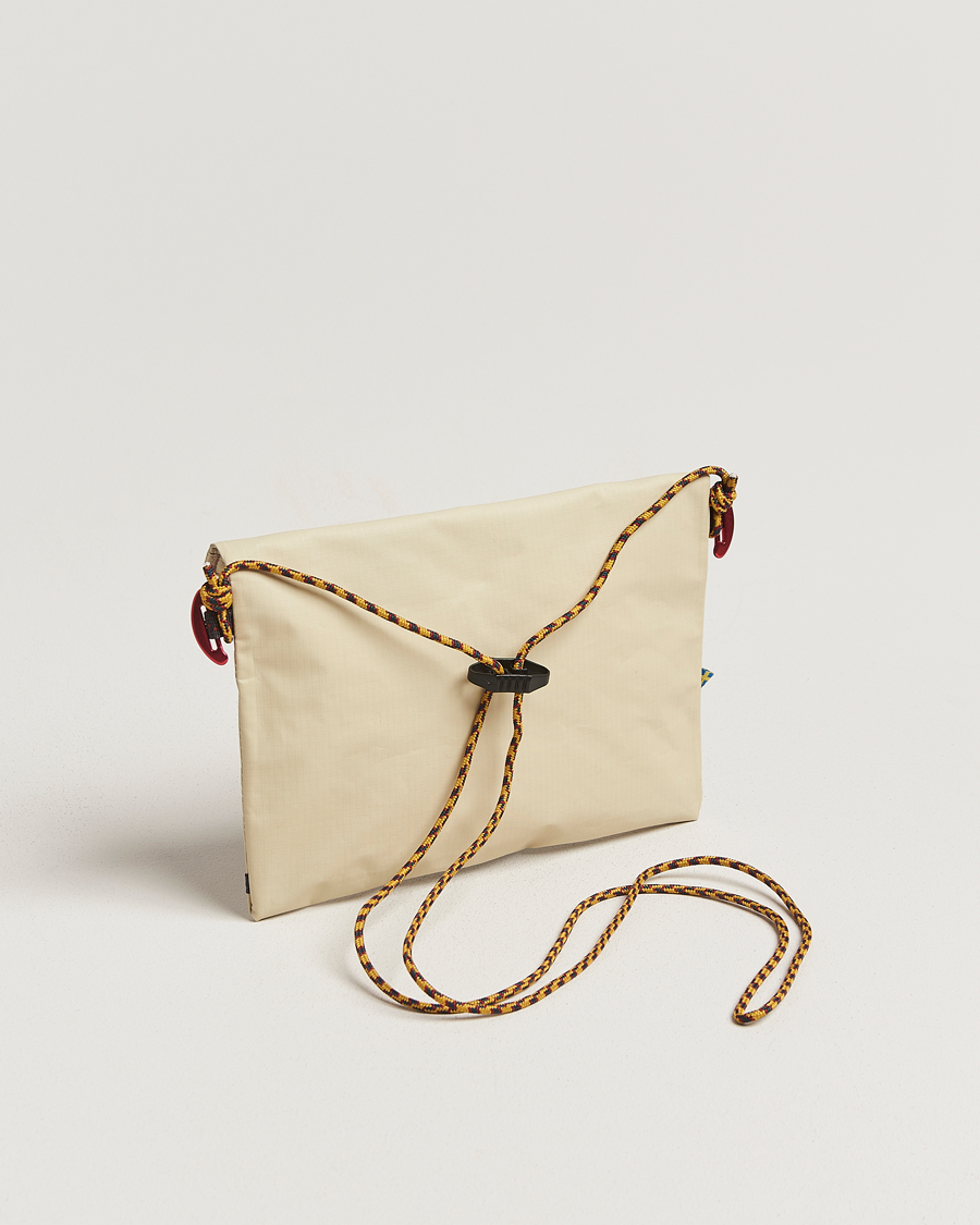 Herren | Klättermusen Hrid WP 1,5L Accessory Bag Clay | Klättermusen | Hrid WP 1,5L Accessory Bag Clay