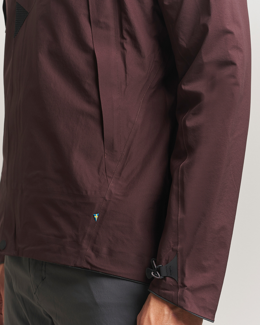 Herren | Jacken | Klättermusen | Asynja Lightweight Waterproof Jacket Amanth Red