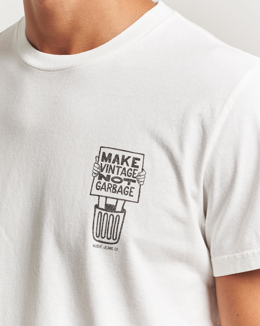 Herren | T-Shirts | Nudie Jeans | Roy Garbage T-Shirt Chalk White