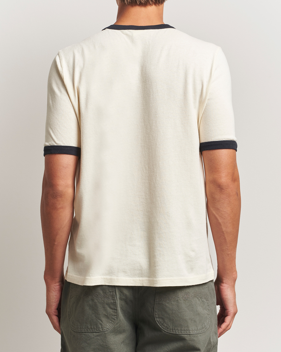 Herren | T-Shirts | Nudie Jeans | Ricky Too Late T-Shirt Ecru