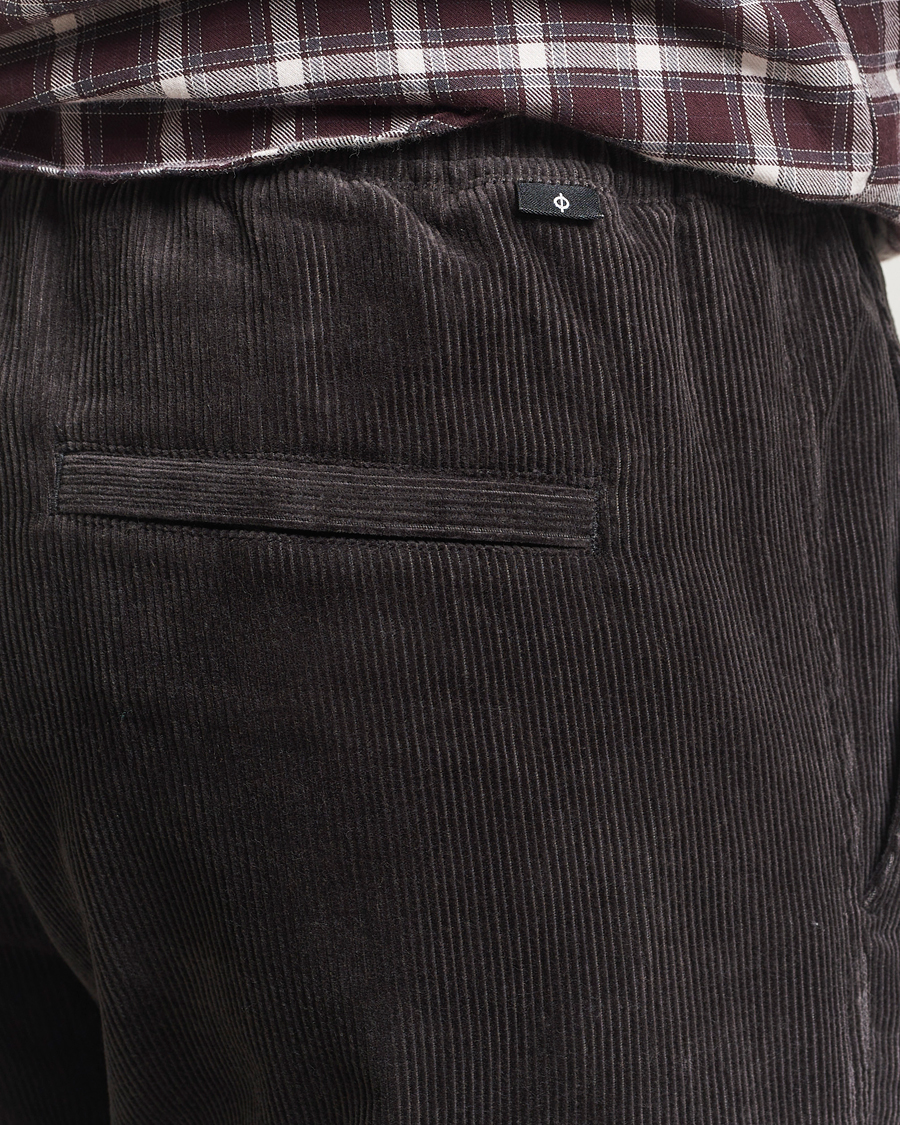 Herren | Hosen | Samsøe Samsøe | Jabari Corduroy Drawstring Trousers Black Oyster