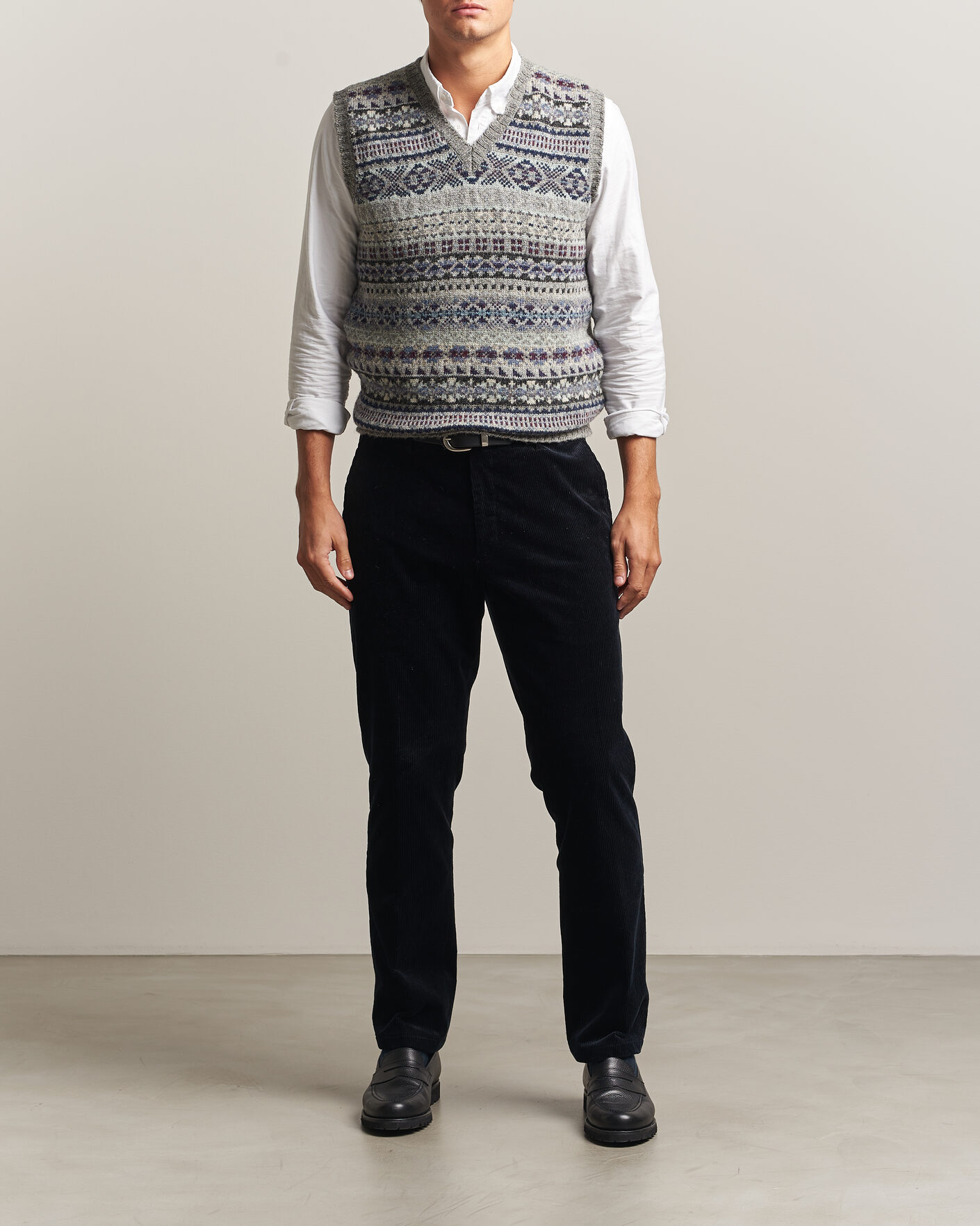 Herren | Pullover | Jamieson's of Shetland | Jamiesons Of Shetland All Over Fair Isle Slipover Light Grey