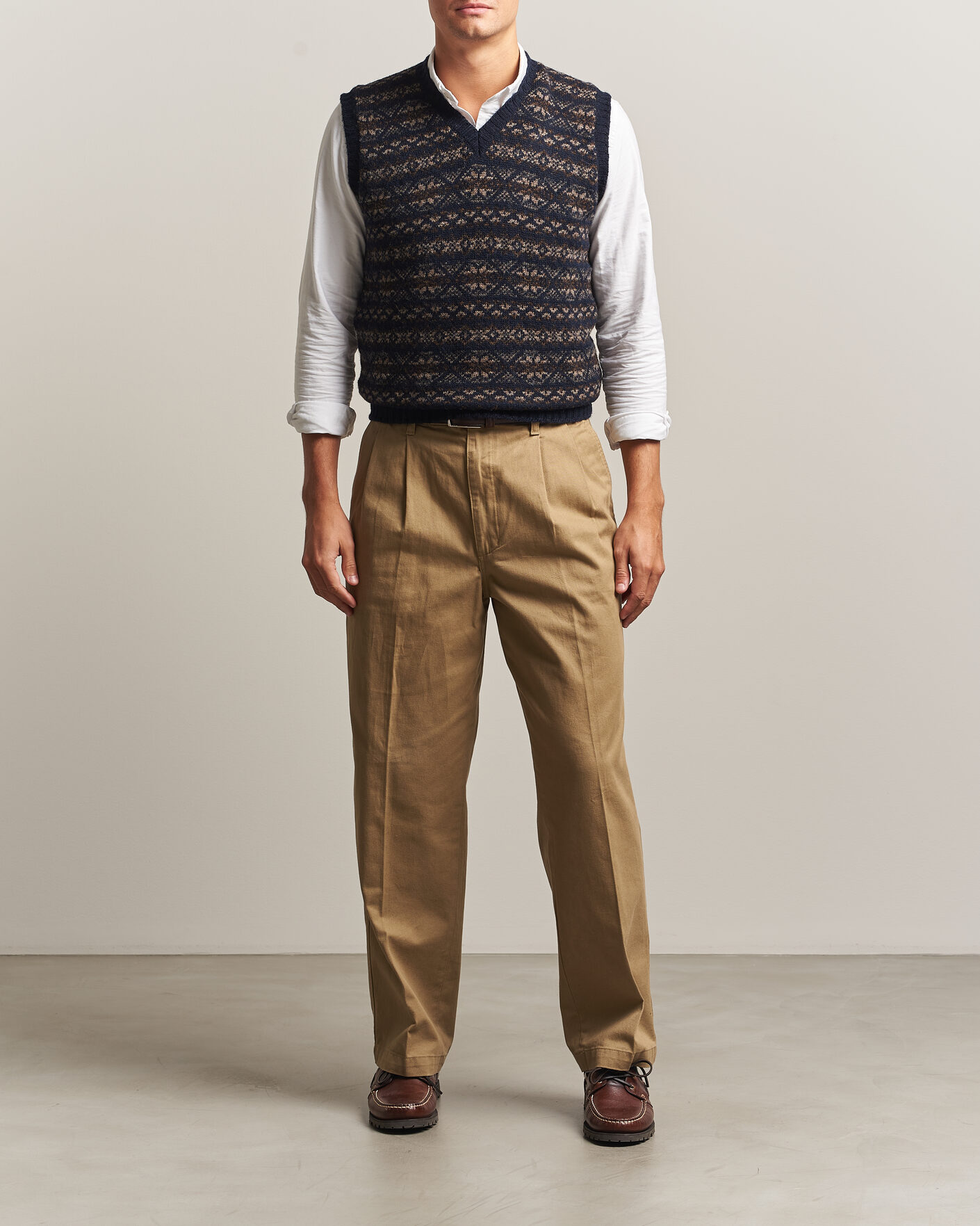 Herren | Pullover | Jamieson's of Shetland | Jamiesons Of Shetland All Over Fair Isle Slipover Navy