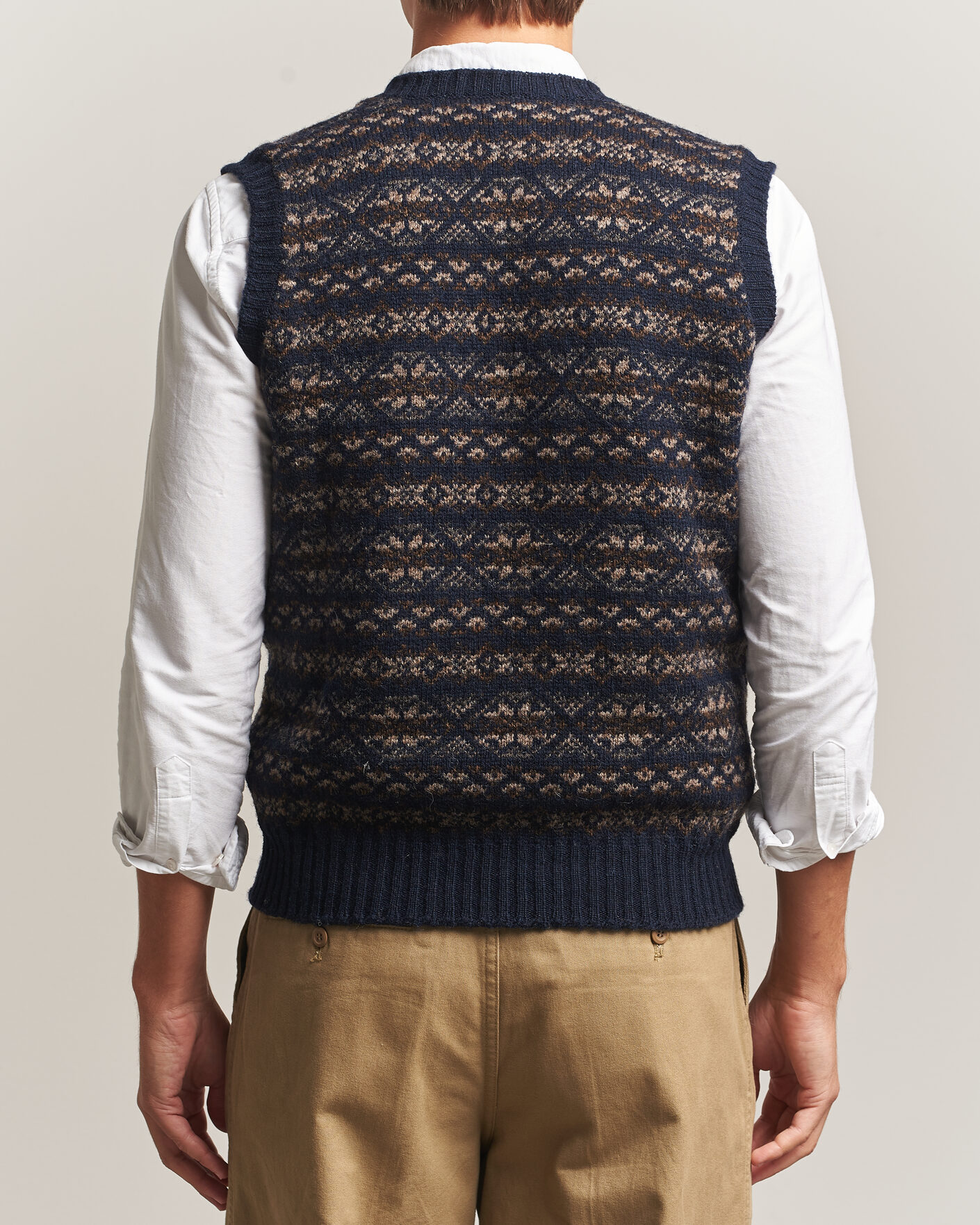 Herren | Pullover | Jamieson's of Shetland | Jamiesons Of Shetland All Over Fair Isle Slipover Navy