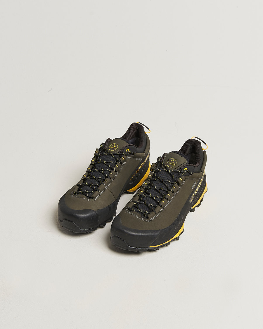 Herren | Trail Sneaker | La Sportiva | TX5 GTX Hiking Shoes Carbon/Yellow