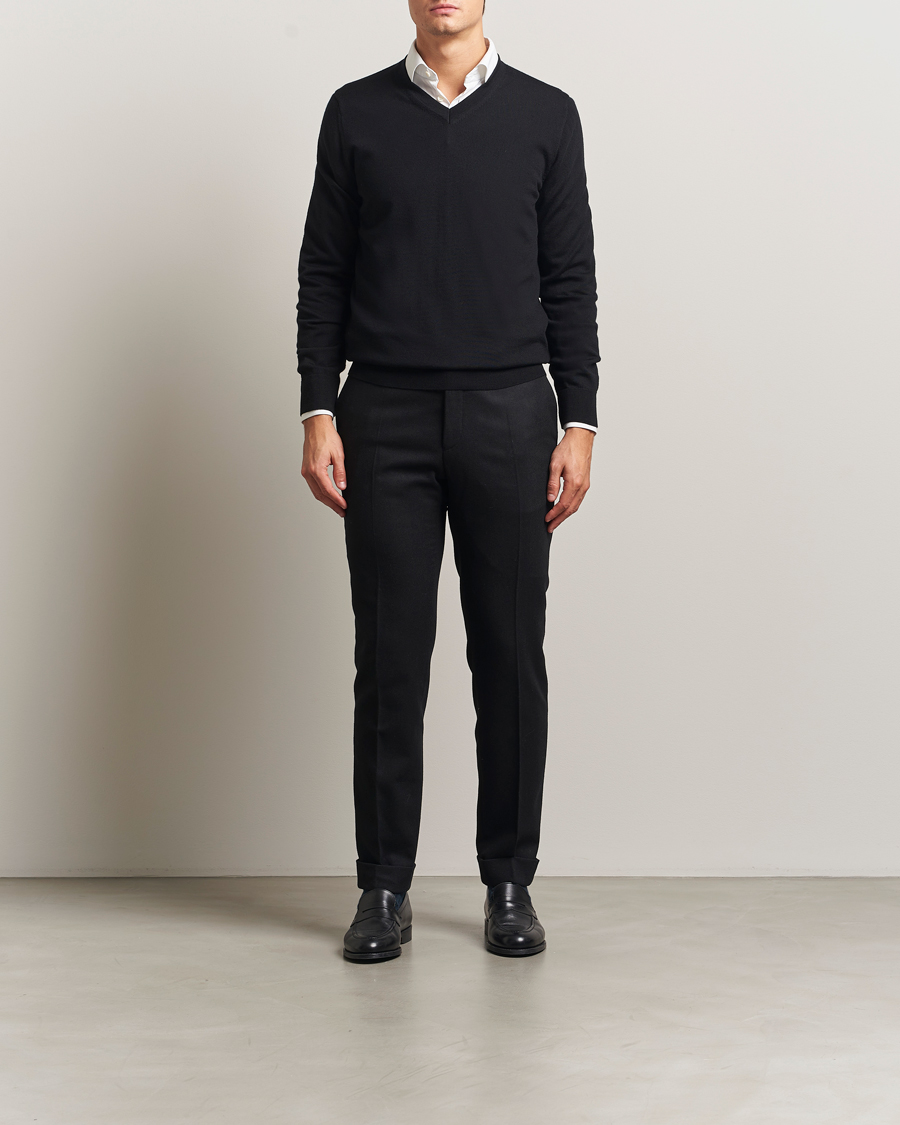 Herren | Pullover | Charles Tyrwhitt | Pure Merino V-Neck Jumper Black