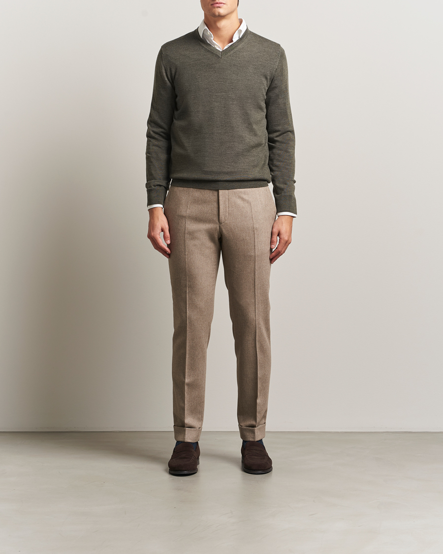 Herren | Pullover | Charles Tyrwhitt | Pure Merino V-Neck Jumper Olive Green