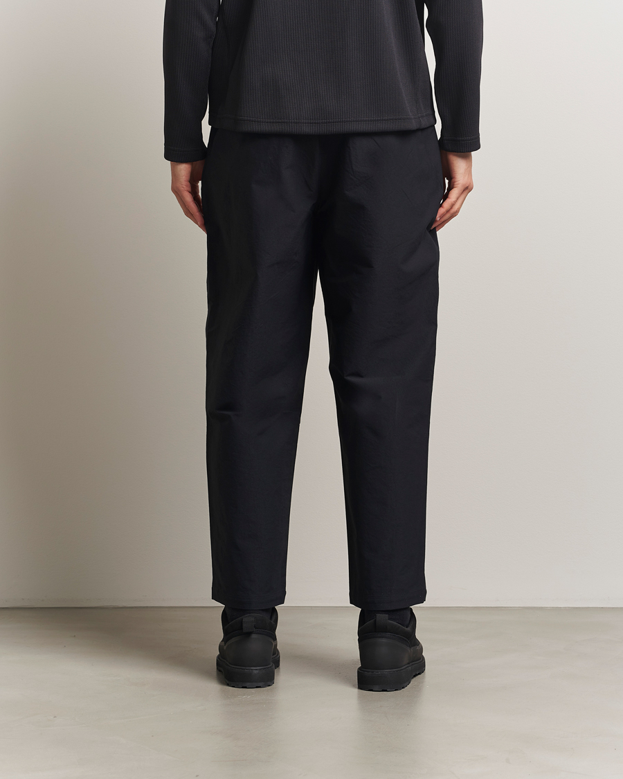 Herren | Hosen | Goldwin | One Tuck Tapered Pants Black