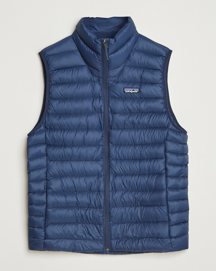 Patagonia Down Sweater Vest New Navy bei Care of Carl
