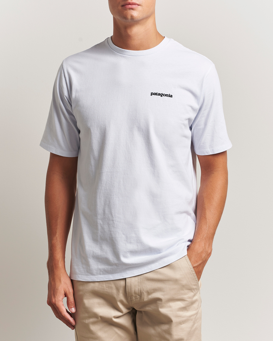 Herren | T-Shirts | Patagonia | P-6 Logo T-Shirt White