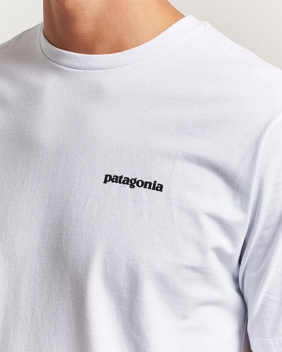 Herren | T-Shirts | Patagonia | P-6 Logo T-Shirt White