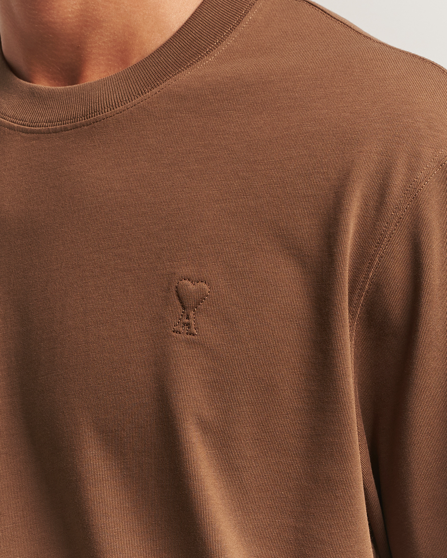 Herren | T-Shirts | AMI | Tonal Heart Logo T-Shirt Noisette