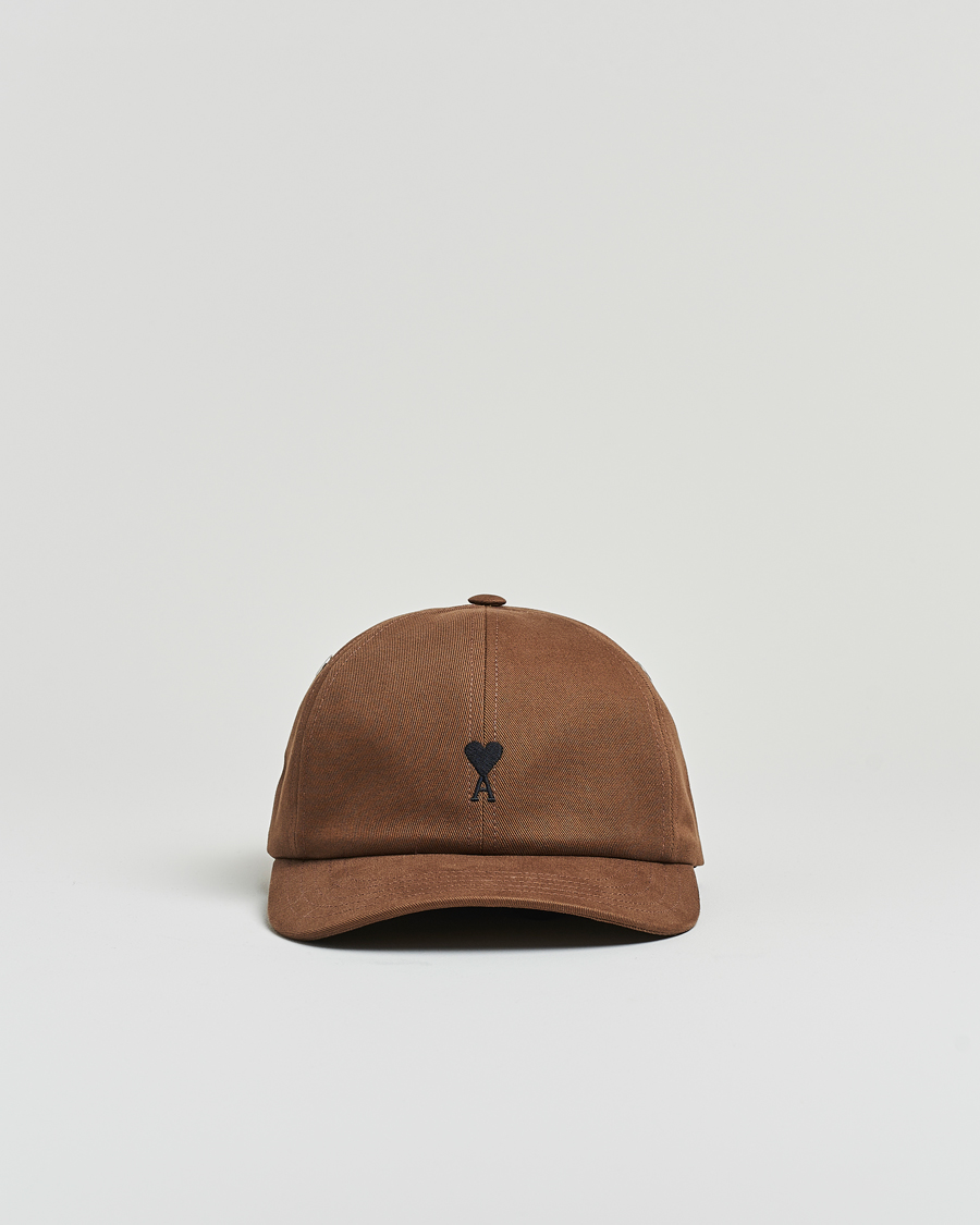 Herren | AMI Black Heart Logo Cap Noisette | AMI | Black Heart Logo Cap Noisette