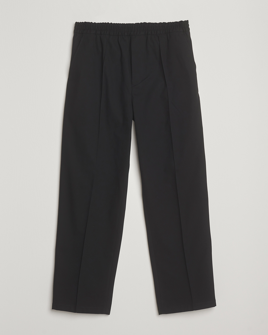 Herren | Hosen | Maison Kitsuné | Cotton Twill Pleated Drawstring Trousers Black