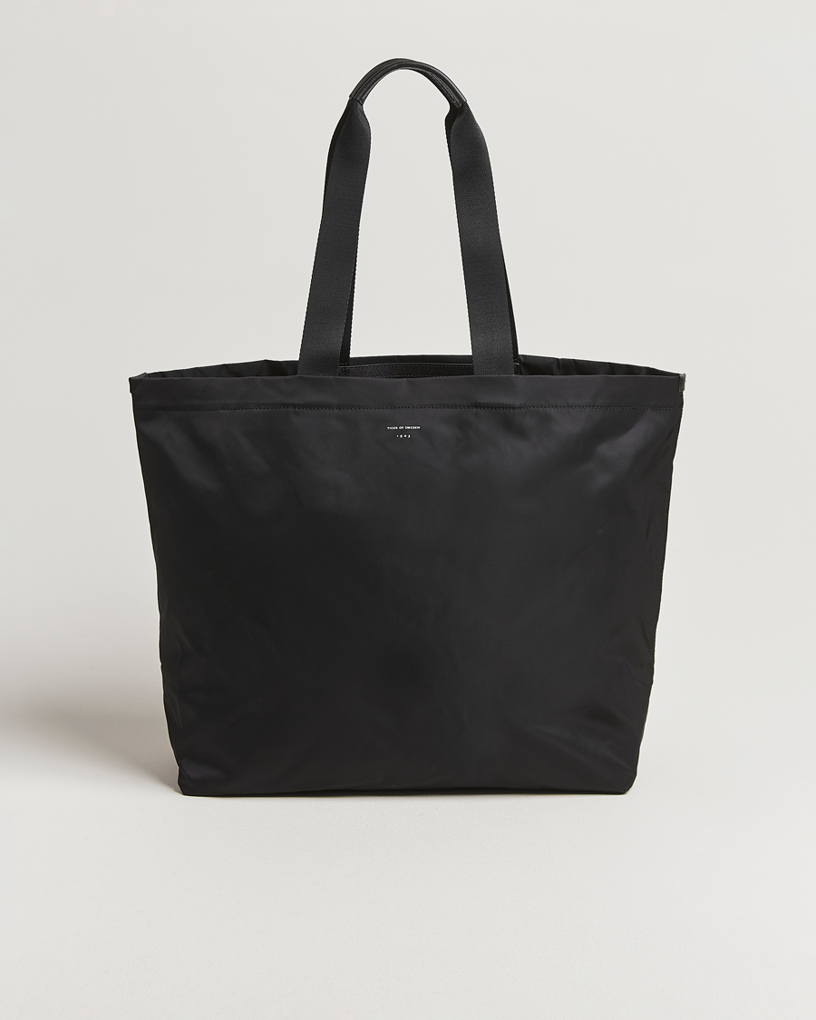 Herren | Taschen | Tiger of Sweden | Pera Nylon Tote Bag Black