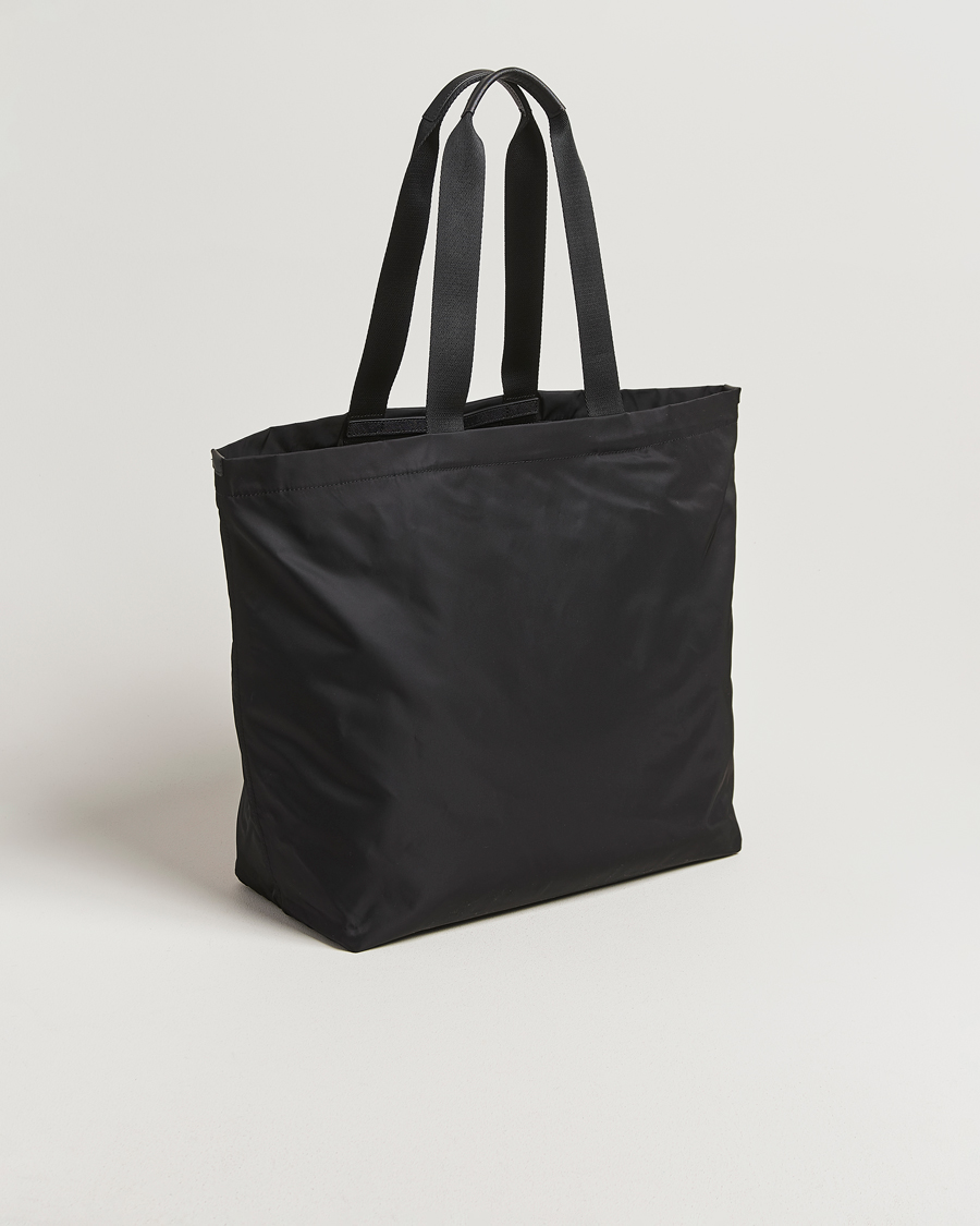 Herren | Taschen | Tiger of Sweden | Pera Nylon Tote Bag Black