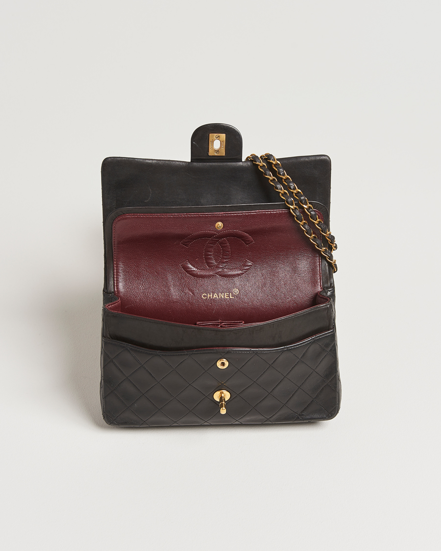 Herren | Chanel Pre-Owned Classic Double Flap Medium Lambskin Black | Chanel Pre-Owned | Classic Double Flap Medium Lambskin Black