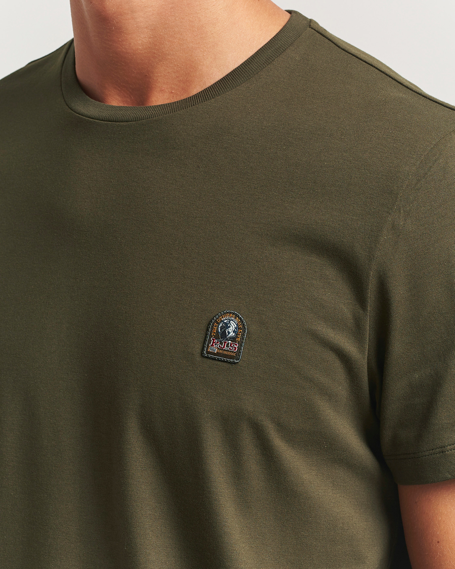 Herren | T-Shirts | Parajumpers | Patch Super Easy T-Shirt Deep Moss