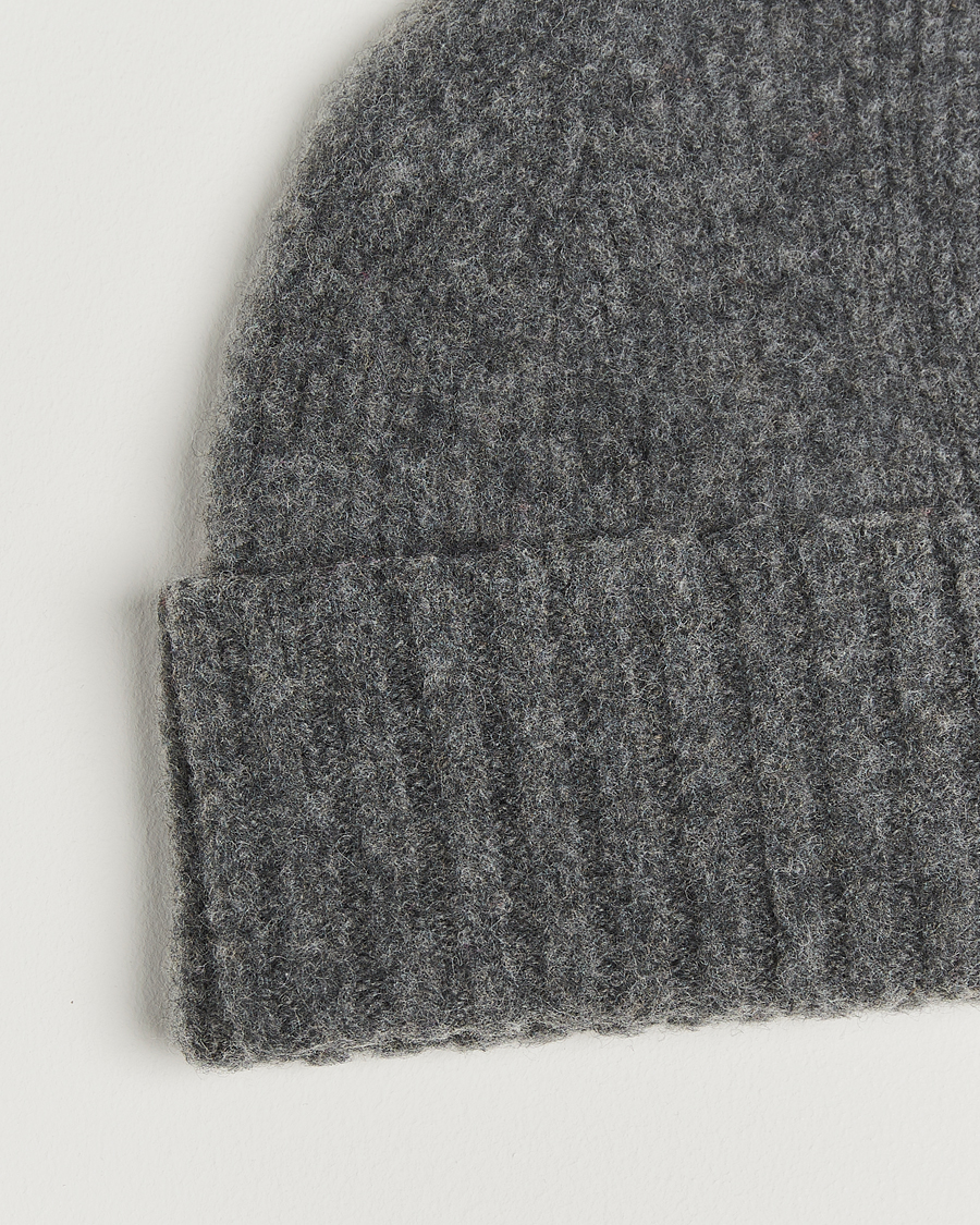 Herren | Mützen | Robert Mackie | Rona Ribbed Shaggy Lambswool Beanie Dark Grey