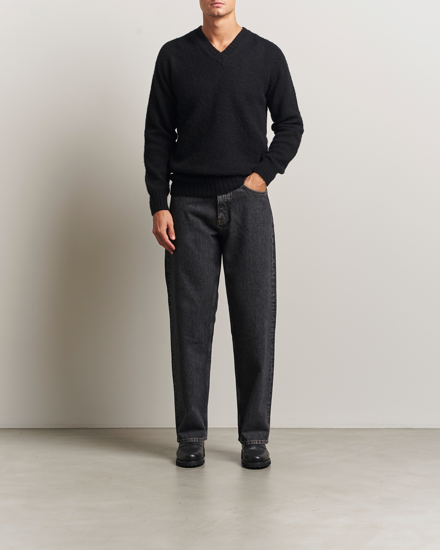 Herren | Pullover | Harley Of Scotland for Care of Carl | Harley Of Scotland Brushed Supersoft Lambswool V-Neck Black