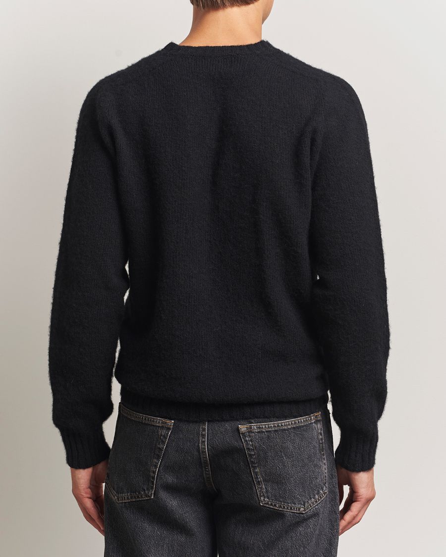Herren | Pullover | Harley Of Scotland for Care of Carl | Harley Of Scotland Brushed Supersoft Lambswool V-Neck Black