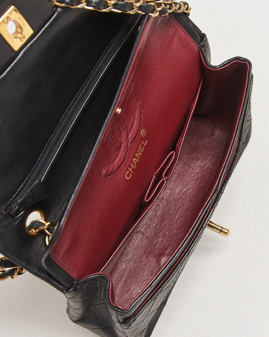 Herren | Chanel Pre-Owned Classic Double Flap Small Lambskin  Black | Chanel Pre-Owned | Classic Double Flap Small Lambskin  Black