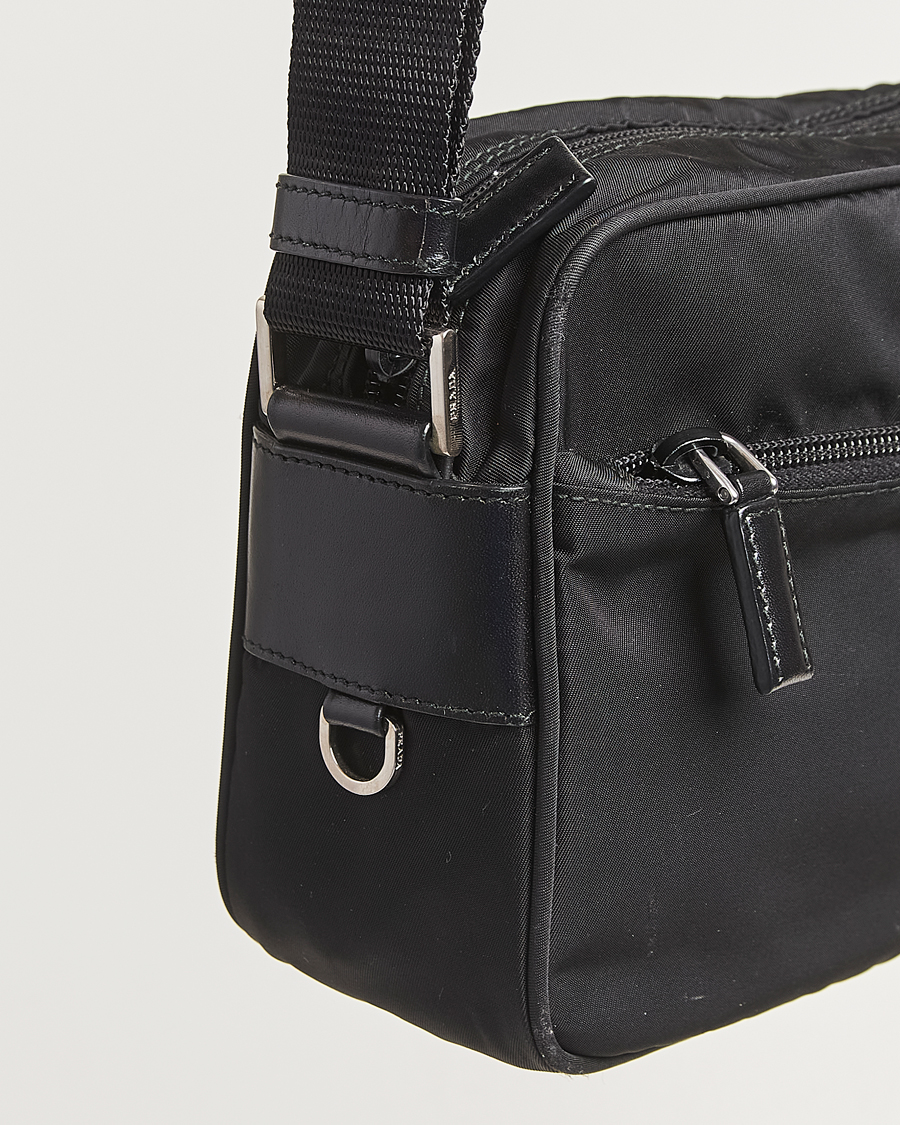 Herren | Prada Pre-Owned Tessuto Nylon Leather Shoulder Bag Black | Prada Pre-Owned | Tessuto Nylon Leather Shoulder Bag Black