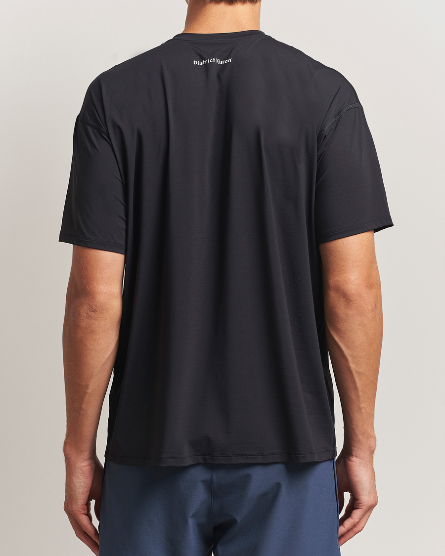 Herren | T-Shirts | District Vision | Lightweight Short Sleeve T-Shirt Black