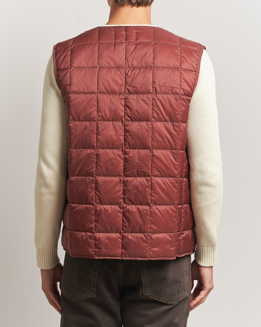 Herren | Westen | TAION | V-Neck Lightweight Down Vest Dark Red