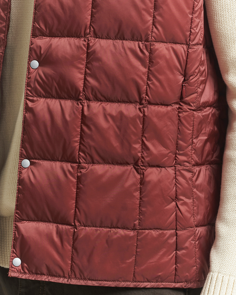 Herren | Westen | TAION | V-Neck Lightweight Down Vest Dark Red