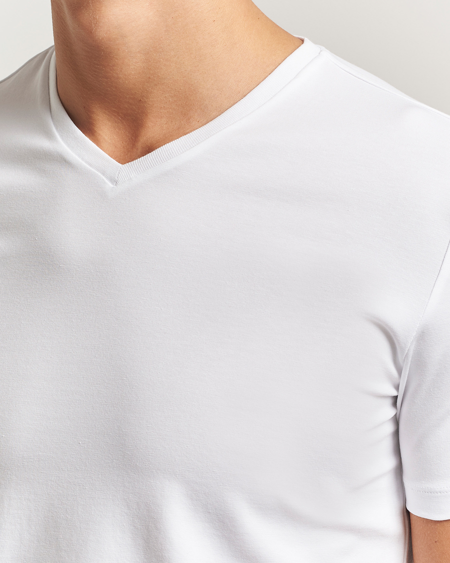 Herren | T-Shirts | Falke | 2-Pack Cotton V-Neck T-Shirt White