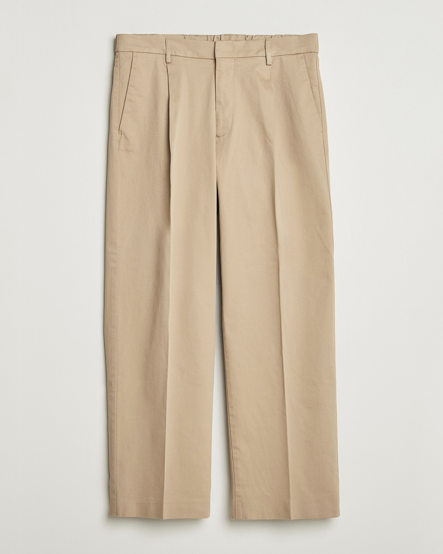 Herren | Hosen | NN07 | Kay Relaxed Fit Pleated Trousers Desert Khaki
