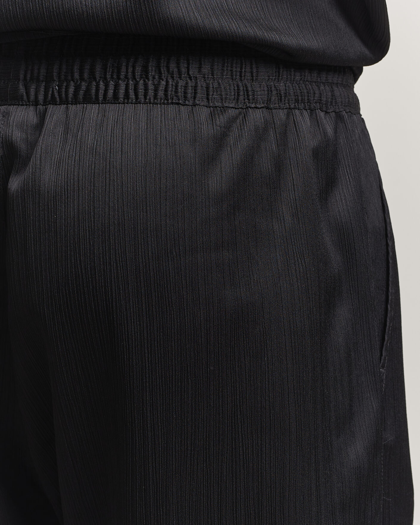 Herren | Hosen | LES DEUX | Houston Plissé Pants Black