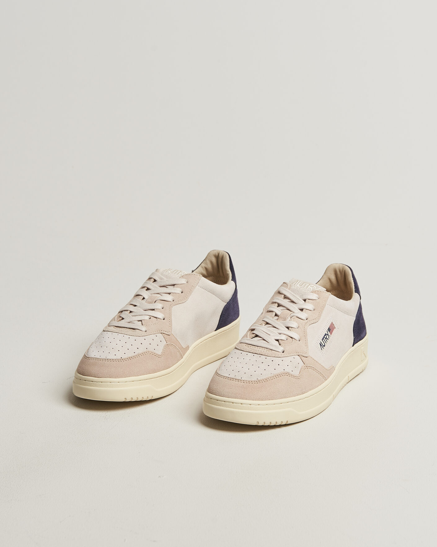 Herren | Sneaker | Autry | Medalist Low Suede Mix Sneaker Blue/White/Sand