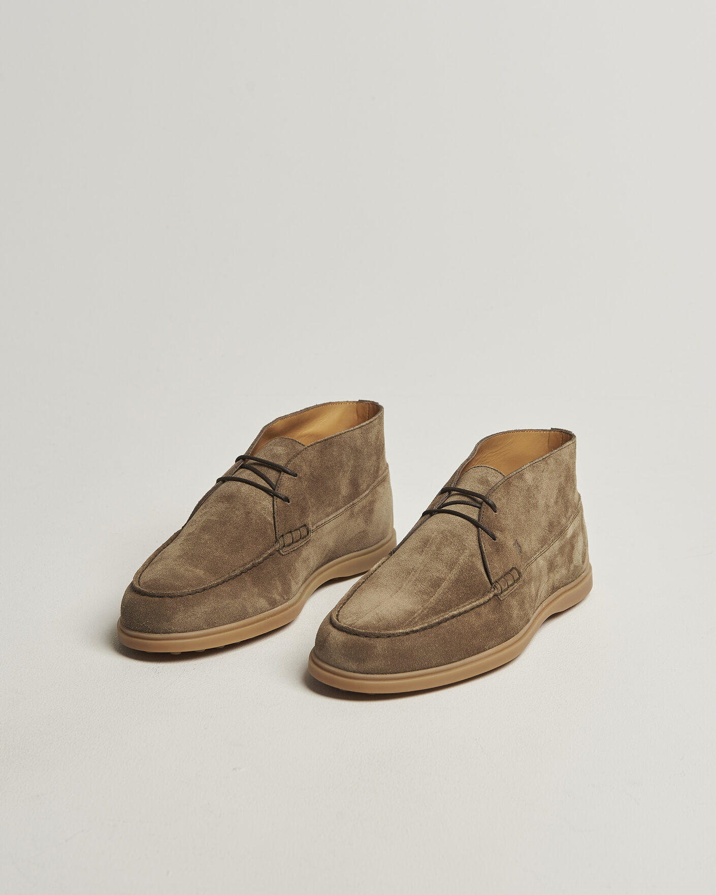 Herren | Segelschuhe | Tod's | Gomma Leggera Chukka Boots Beige Suede