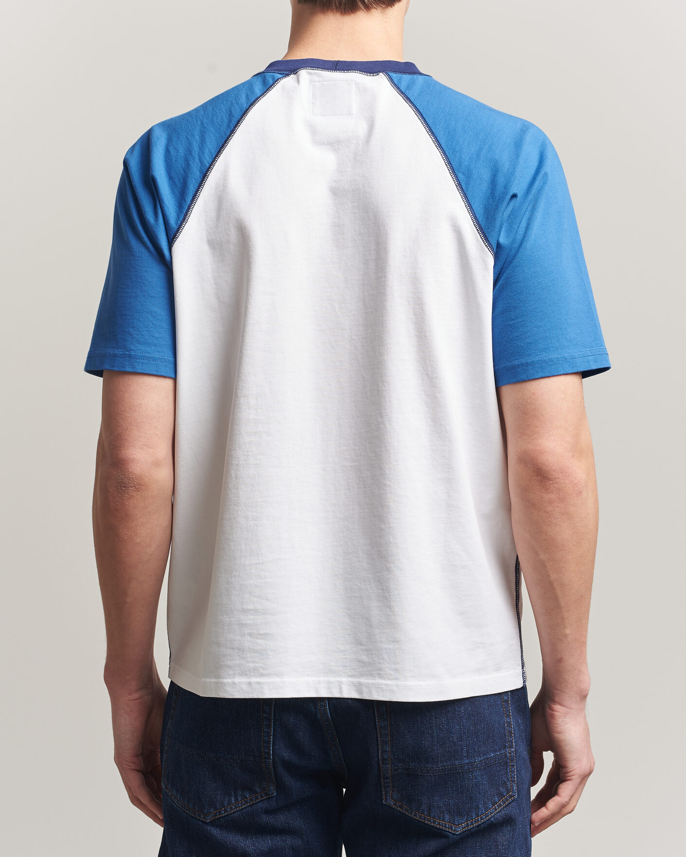 Herren | T-Shirts | Drake's | Two Tone Raglan T-Shirt White/Blue