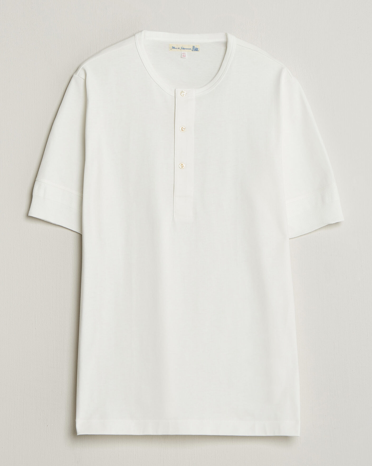 Herren | T-Shirts | Merz b. Schwanen | Classic Organic Cotton Short Sleeve Henley White